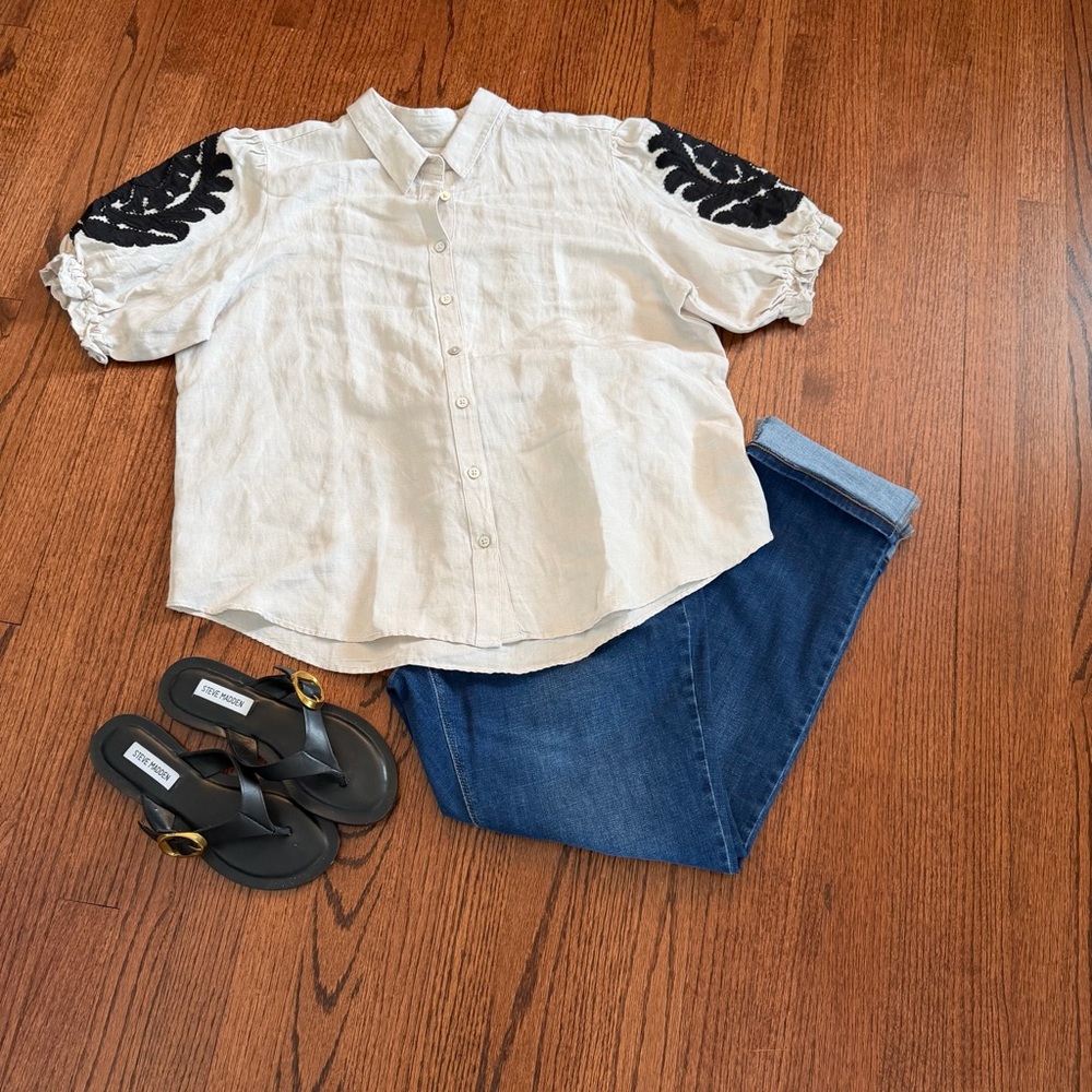Chicos Puff Sleeve Linen Blend Shirt, Size 3 = 14
**Shirt only this listing** - Picture 10 of 10